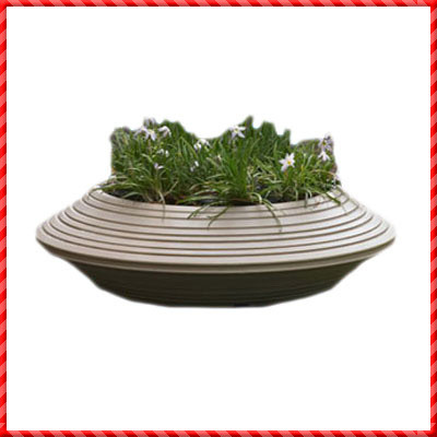 Planter-049